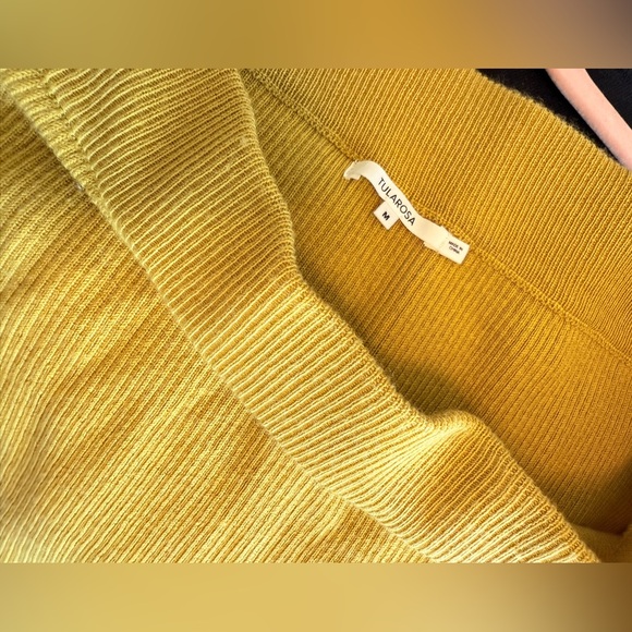 TULAROSA EMILIA TOP AND SEMPRE SKIRT SET - Picture 7 of 11